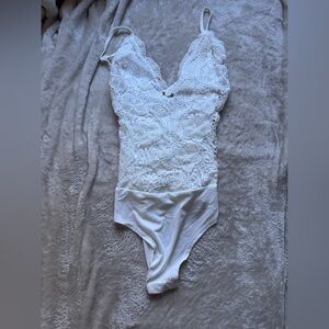 Rue21 White Lace Chemise